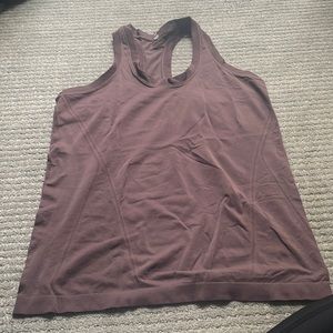 Athleta Women’s Athletic Racer Back Tank Top